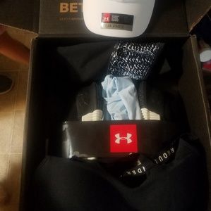 UNDER ARMOUR ARMOURBOX SHOES,BRA,LEGGINGS,TANK,HAT